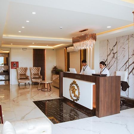 Royale Lalawi Hotel Āīzawl Extérieur photo